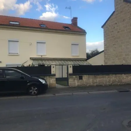 Дом отдыха Proche Bioparc Maison Avec Jardin Дуэ-ла-Фонтен